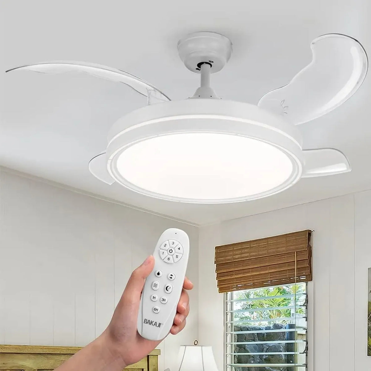 Ventilatore da Soffitto con Lampadario LED, 106cm, 4 Pale Richiudibili, Telecomando, Bianco